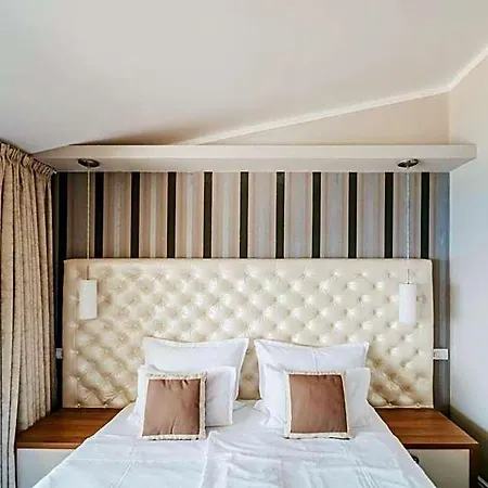 Bellevue Hotell 4*